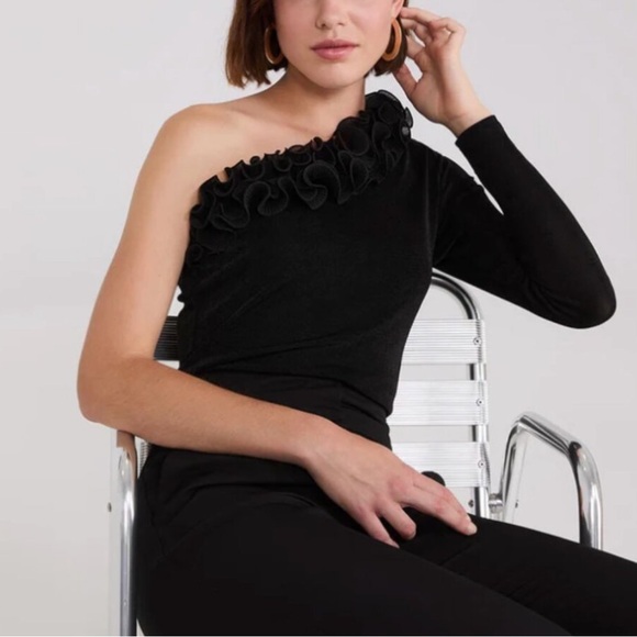 Ruffle One-Shoulder Top - Picture 3 of 4